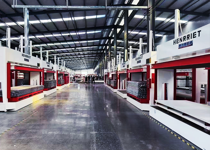 Ballesta Metal Production Workshop - Advanced Manufacturing Equipment