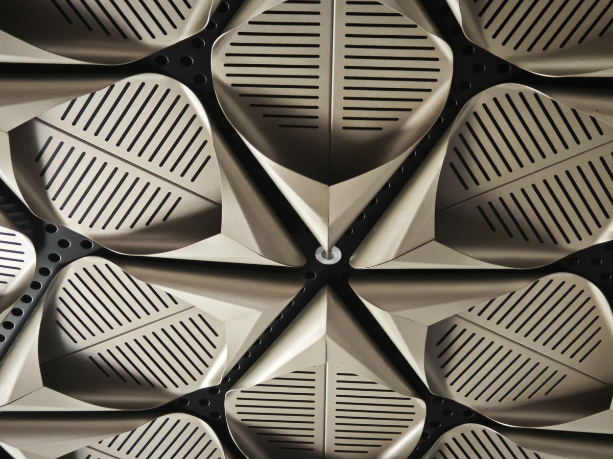 Ballesta Leaf Ceiling
