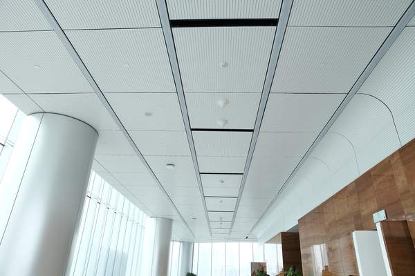 Ballesta Hook-on Ceiling System