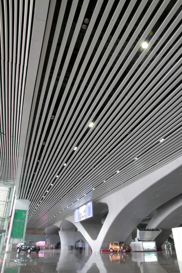 Ballesta Strip Ceiling - Guangzhou South Railway Station