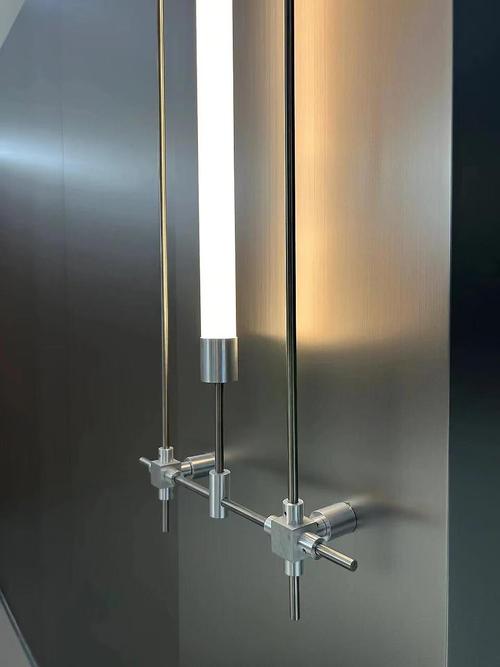 Stainless Steel Honeycomb Panel - Mirror Finish Detail